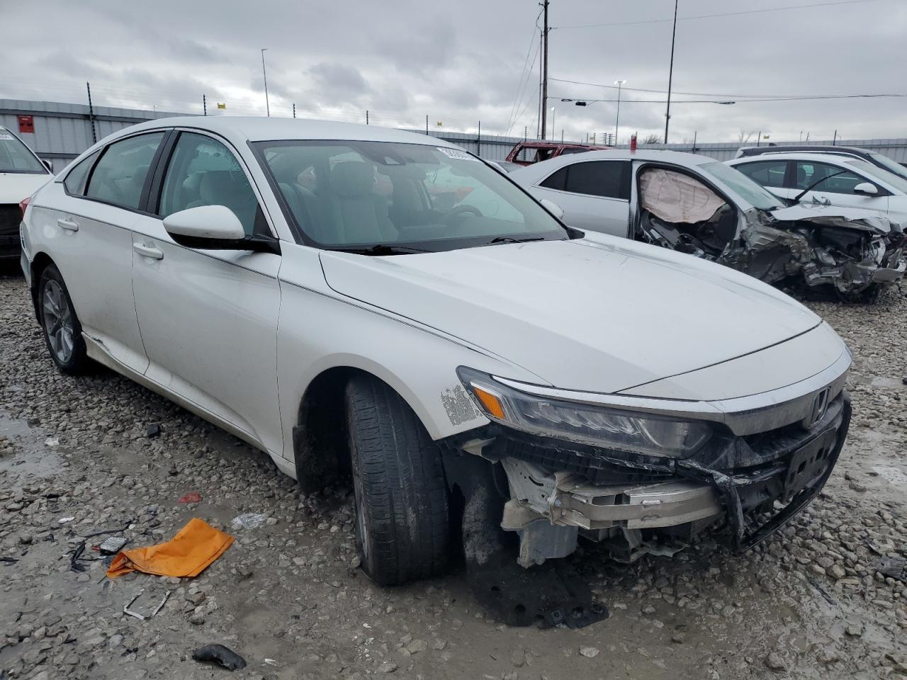 2018 HONDA ACCORD LX - Фото 4