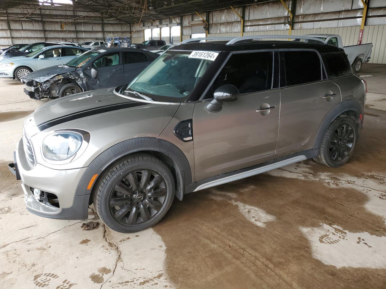 2017 MINI COOPER COU