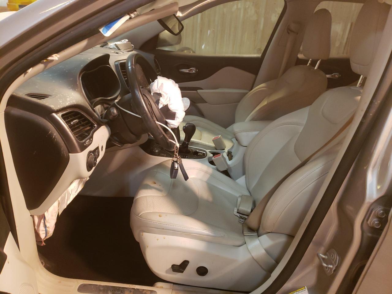 2019 JEEP CHEROKEE L - Image 7