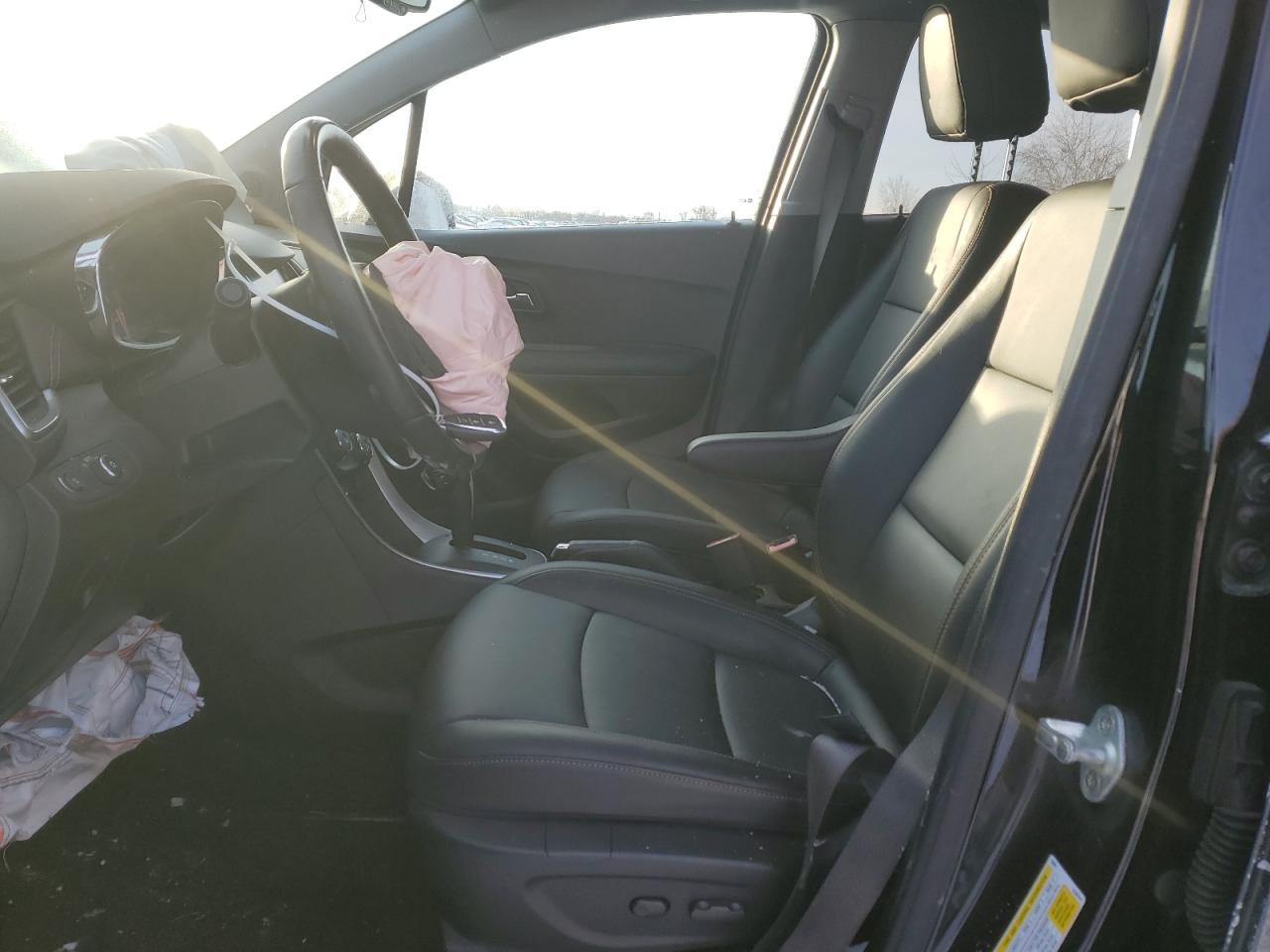 2021 CHEVROLET TRAX 1LT - Image 7