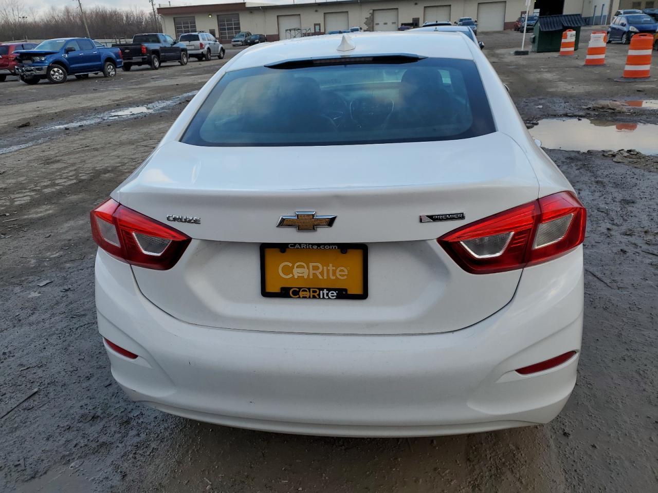 2017 CHEVROLET CRUZE PREM - Фото 6