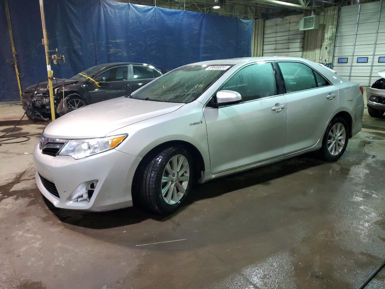 2012 TOYOTA CAMRY HYBR car image