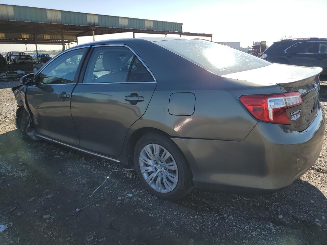 2012 TOYOTA CAMRY BASE - Image 2