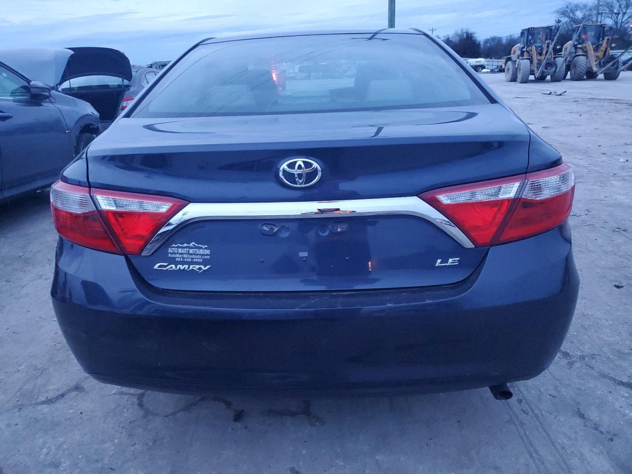 2015 TOYOTA CAMRY LE - Фото 6