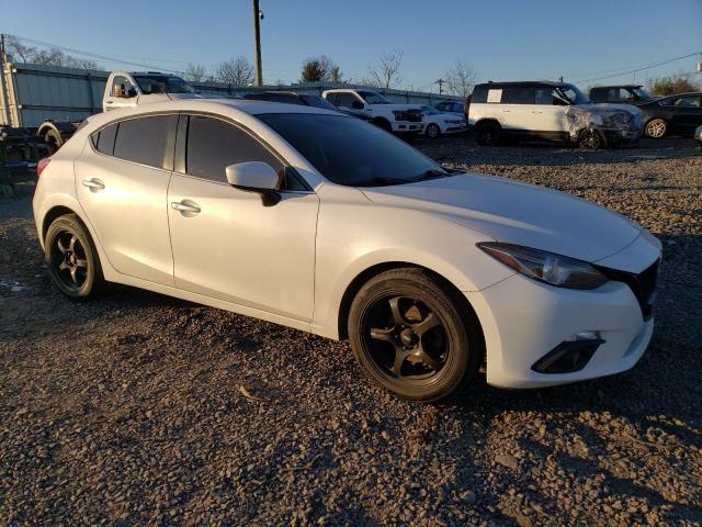 2016 Mazda 3 Touring - Image 4