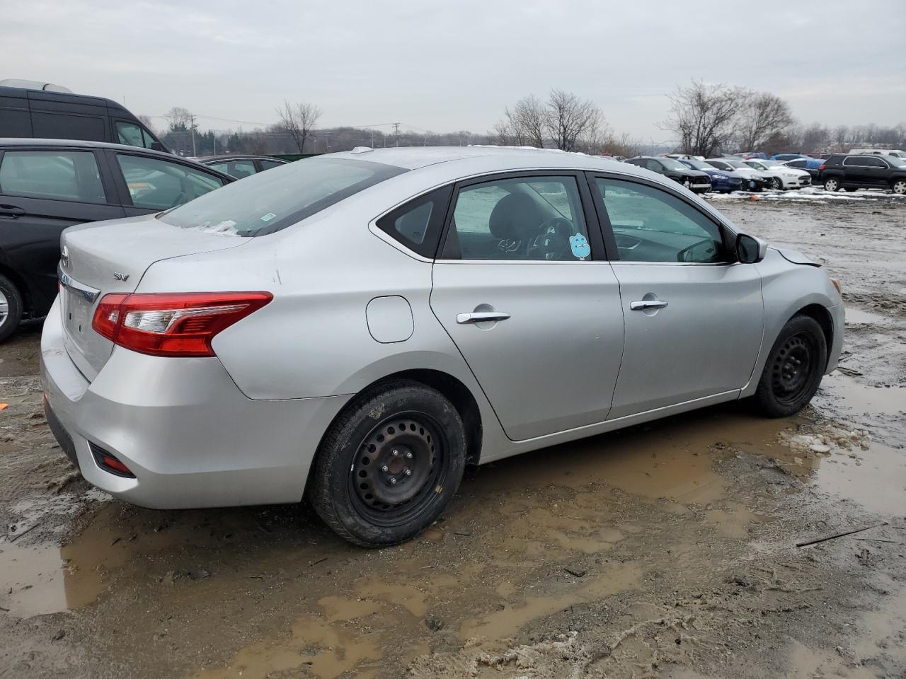 2017 NISSAN SENTRA S - Фото 3
