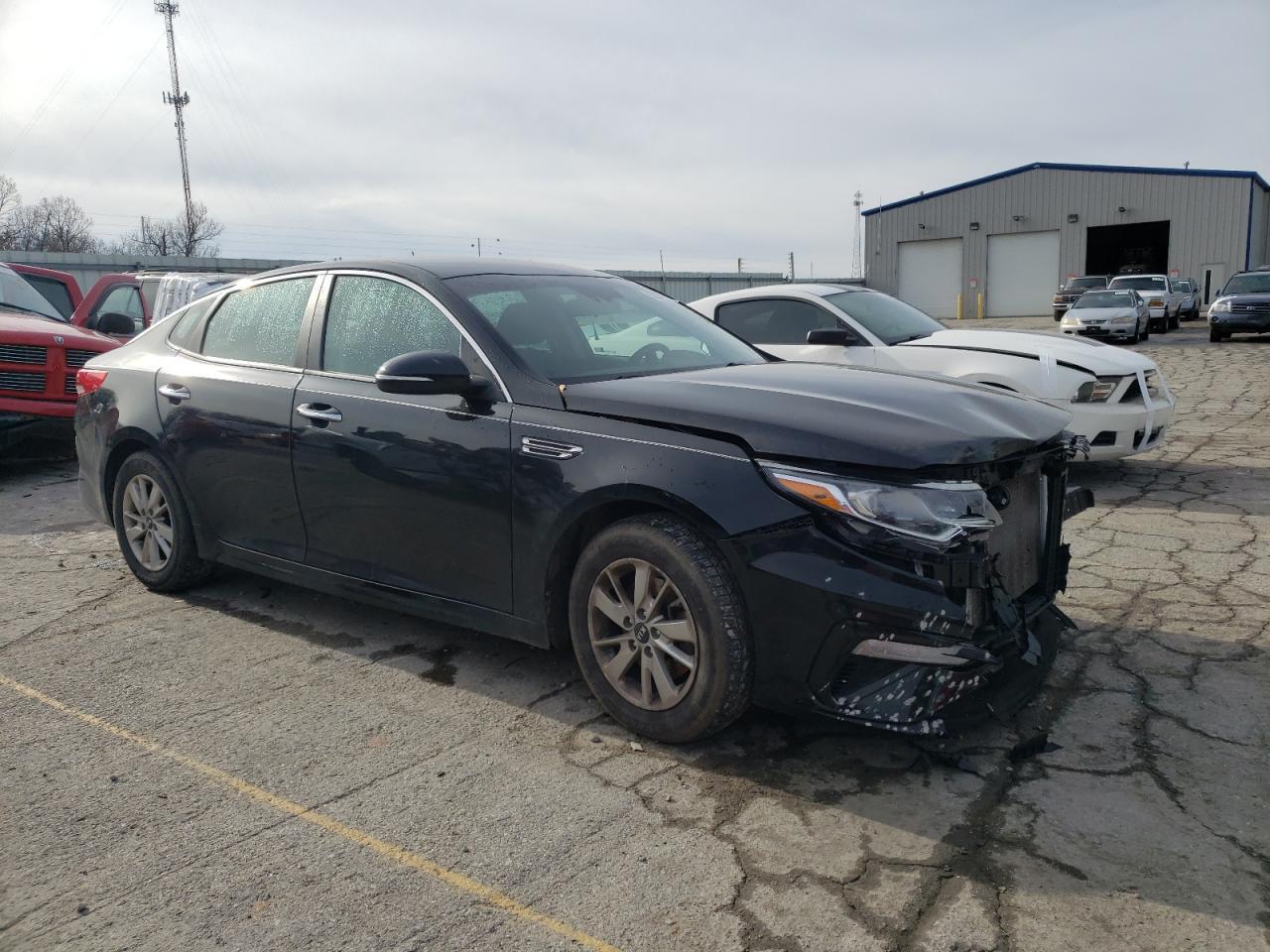 2019 KIA OPTIMA LX - Фото 4