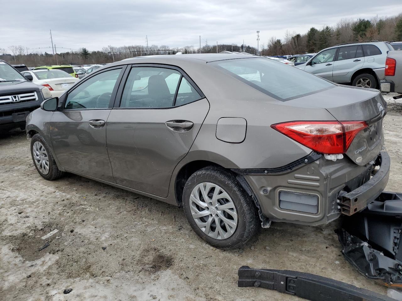 2019 TOYOTA COROLLA L - Фото 2