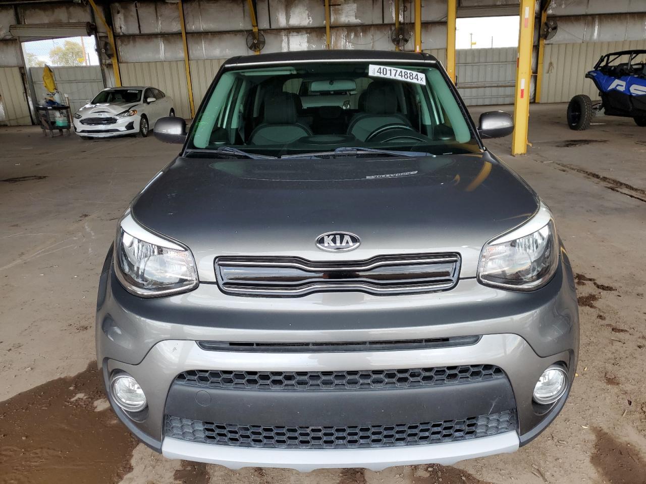 2019 KIA SOUL + - Image 5