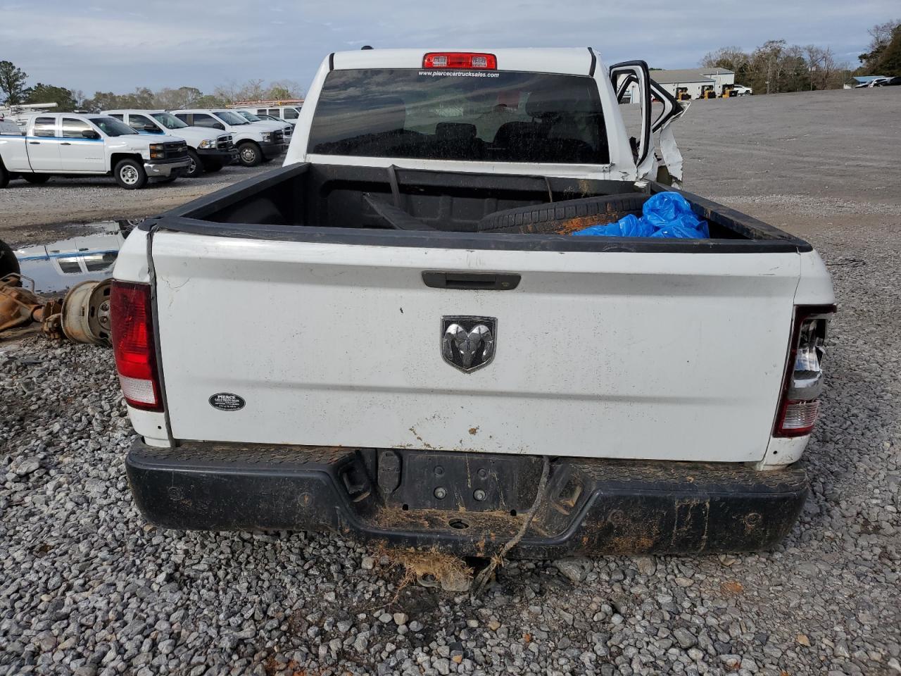 2014 RAM 1500 ST - Фото 6
