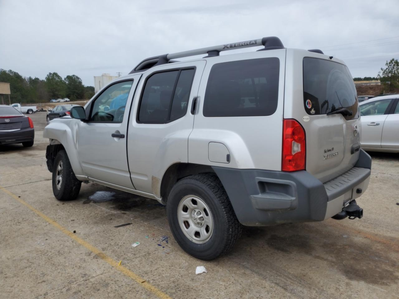 2014 NISSAN XTERRA X - Image 2