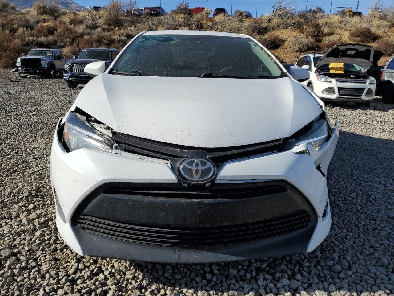 2019 TOYOTA COROLLA L - Фото 5