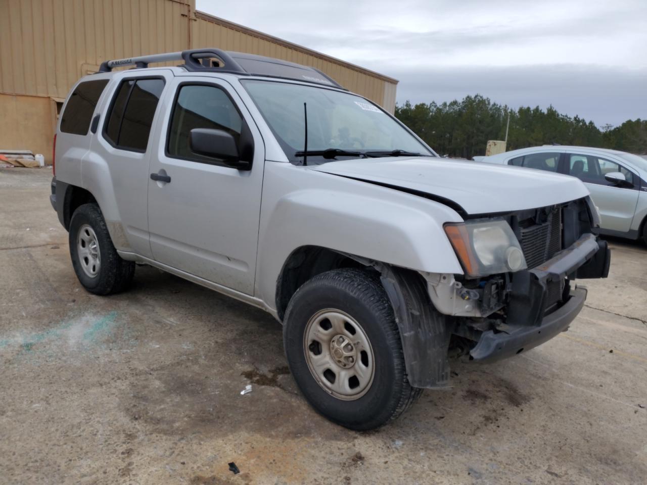 2014 NISSAN XTERRA X - Image 4