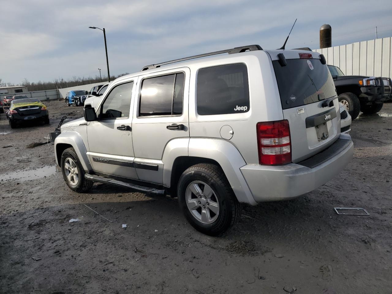2011 JEEP LIBERTY SP - Фото 2
