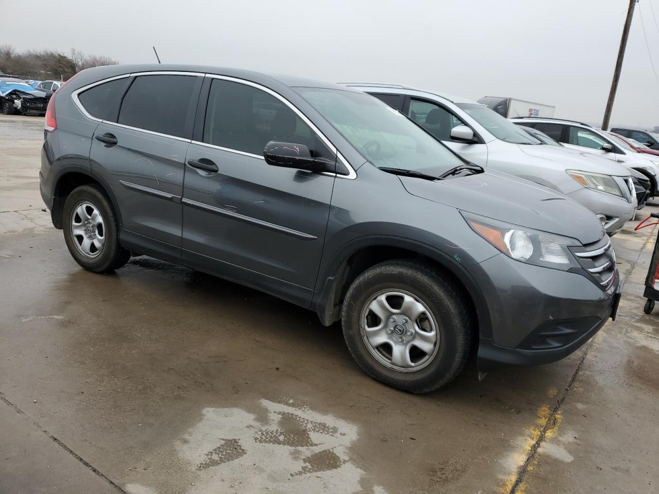 2014 HONDA CR-V LX - Image 4