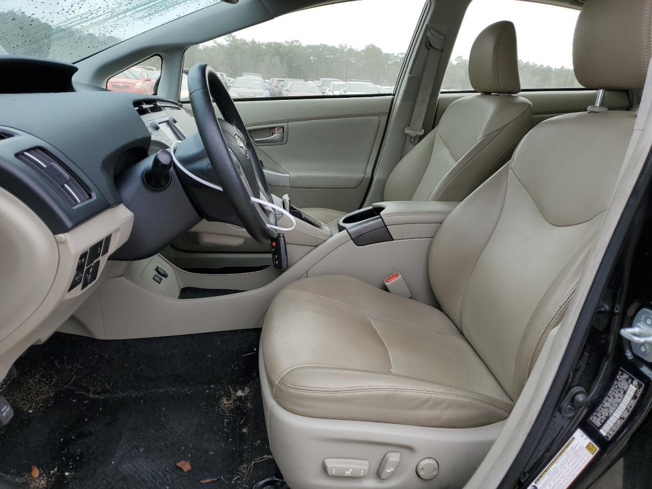 2015 TOYOTA PRIUS - Фото 7
