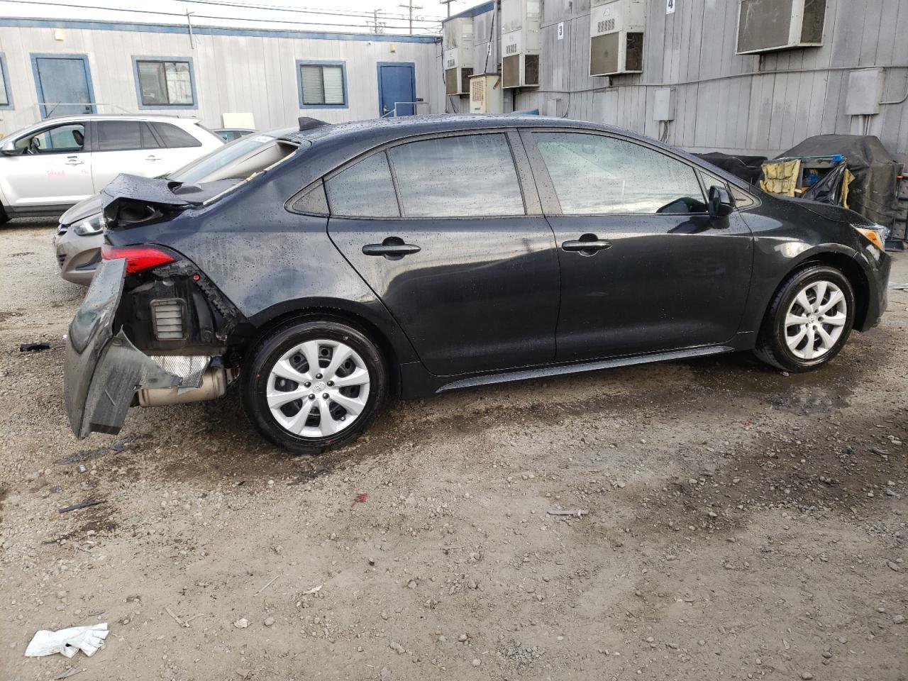 2021 TOYOTA COROLLA LE - Фото 3