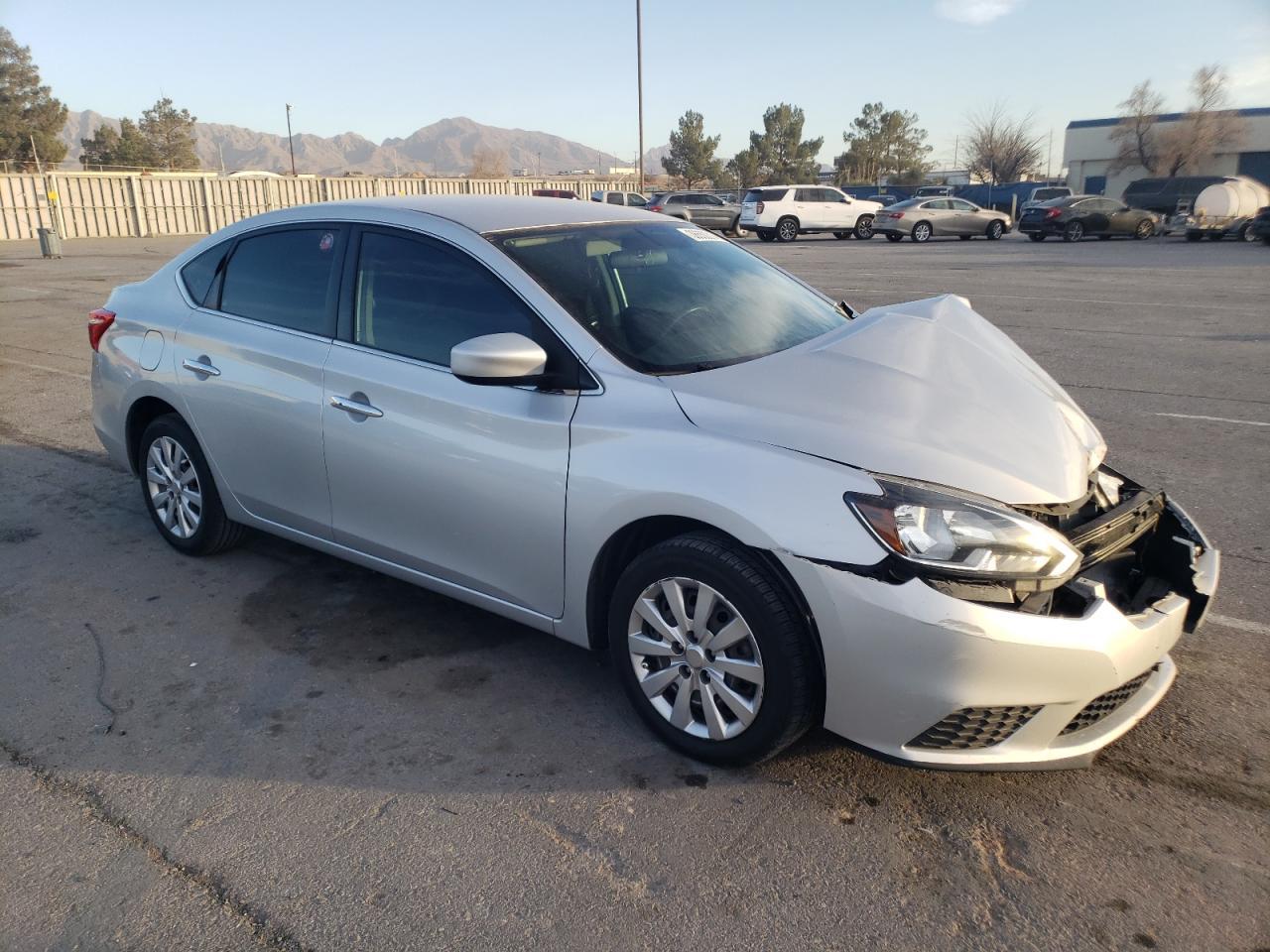 2017 NISSAN SENTRA S - Фото 4