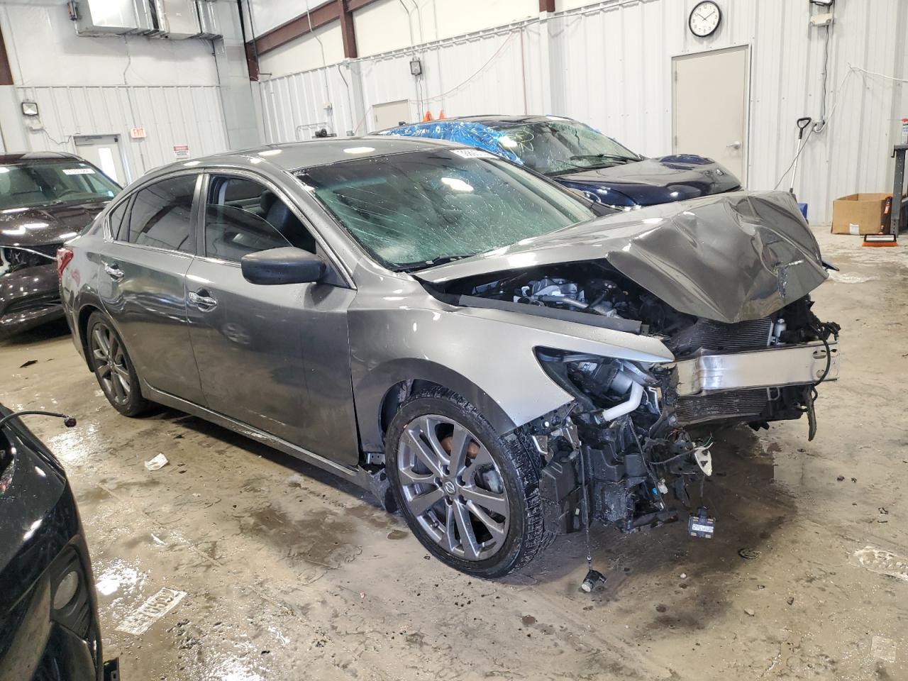 2018 NISSAN ALTIMA 2.5 - Фото 4