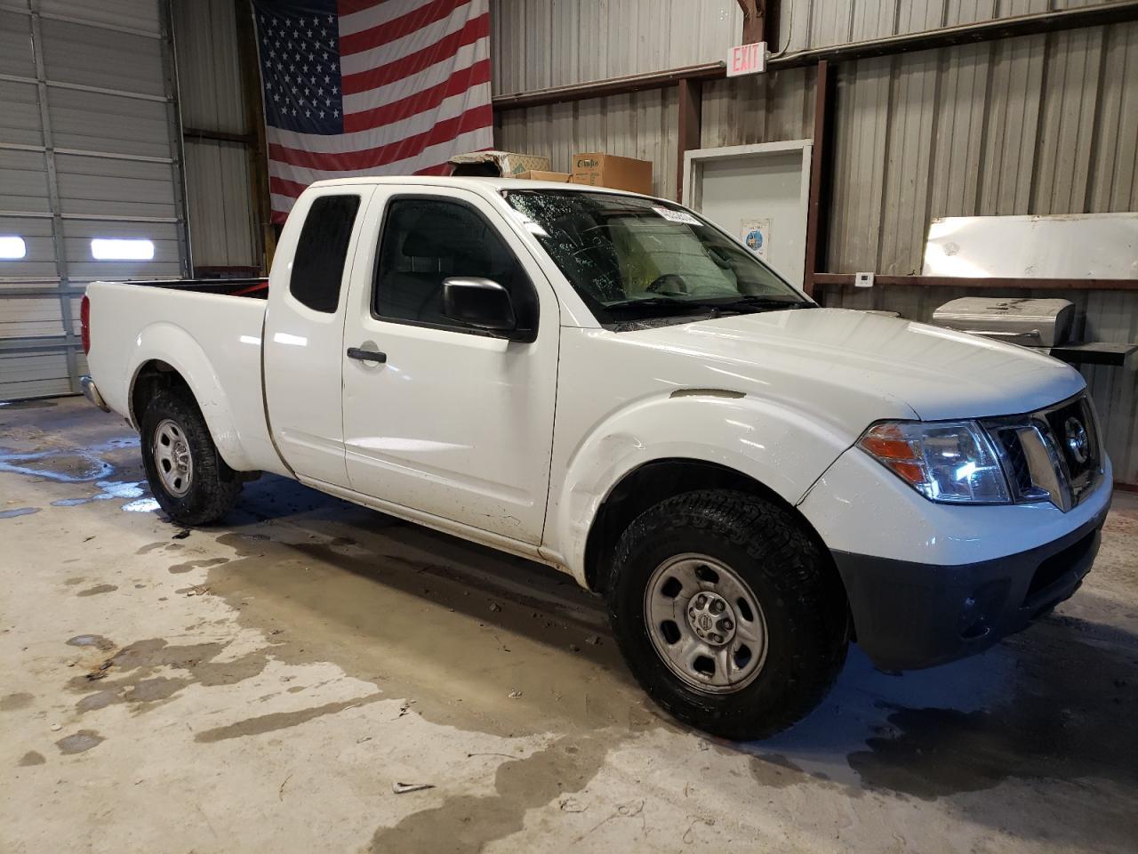 2016 NISSAN FRONTIER S - Фото 4
