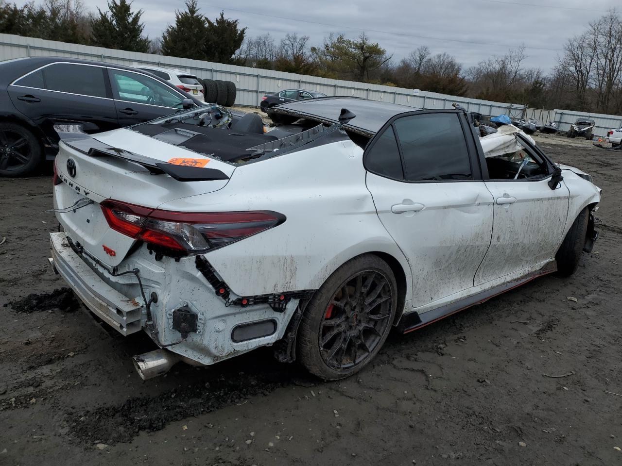 2023 TOYOTA CAMRY TRD - Фото 3