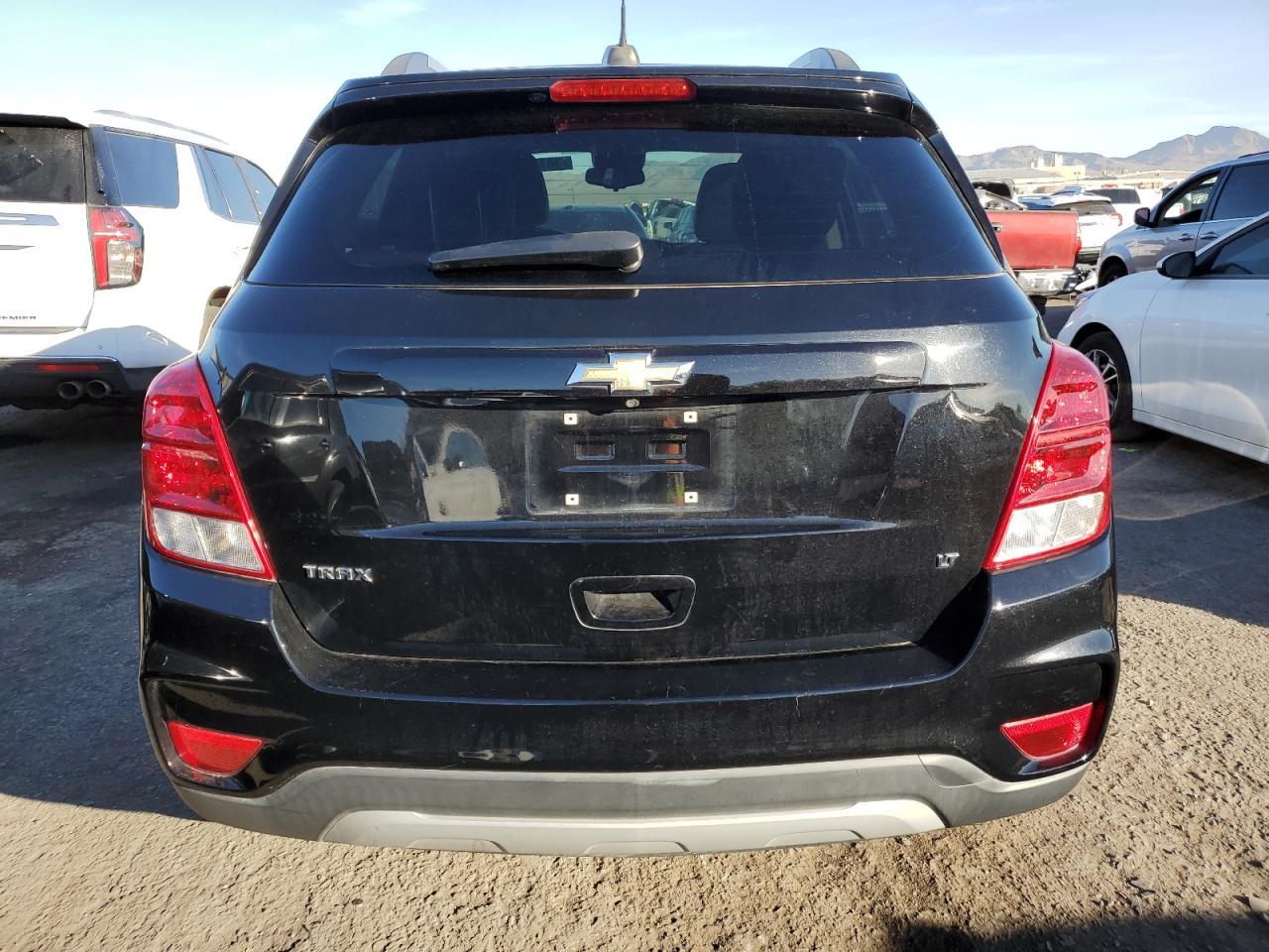 2019 CHEVROLET TRAX 1LT - Фото 6