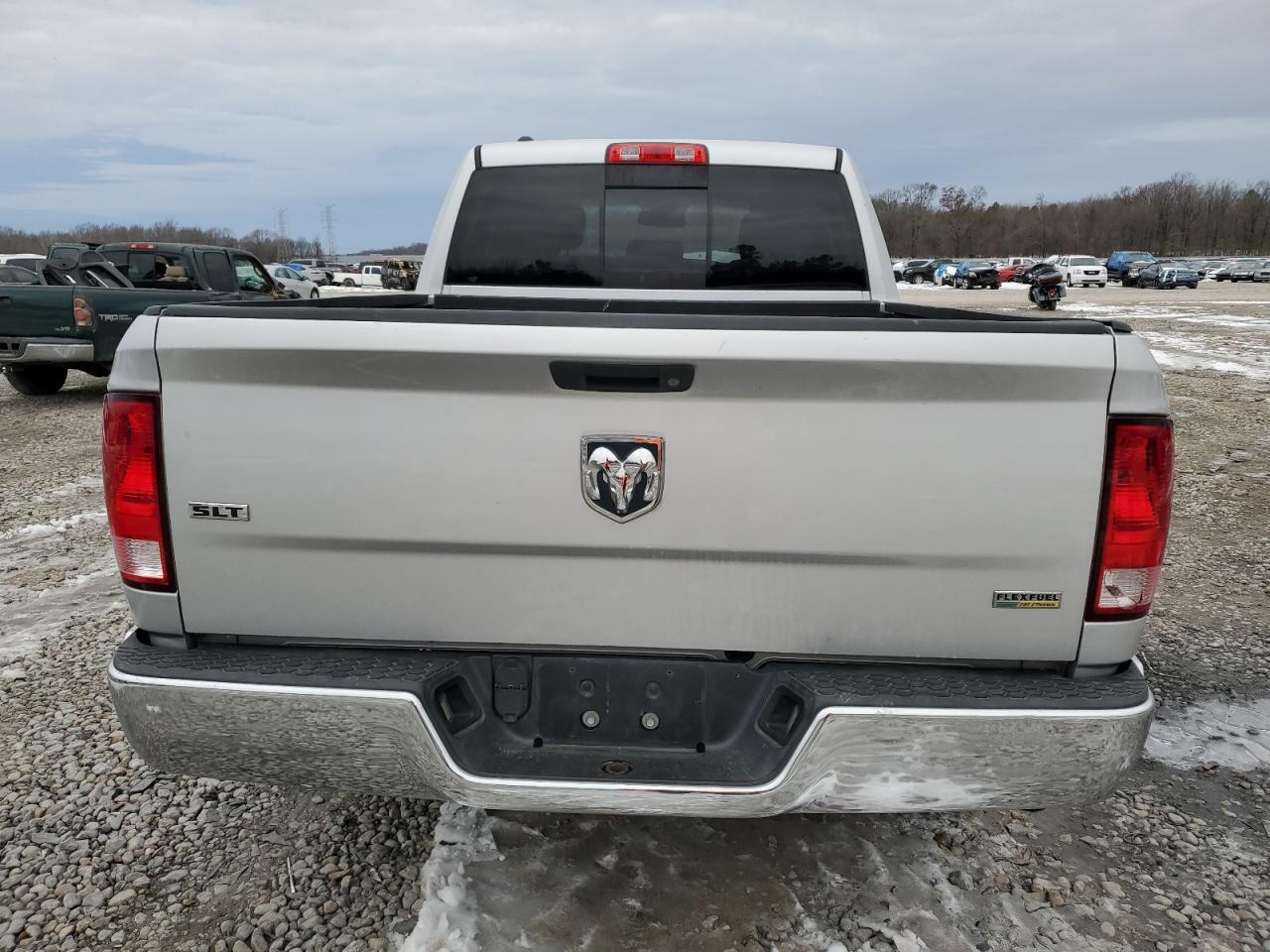 2015 RAM 1500 SLT - Фото 6