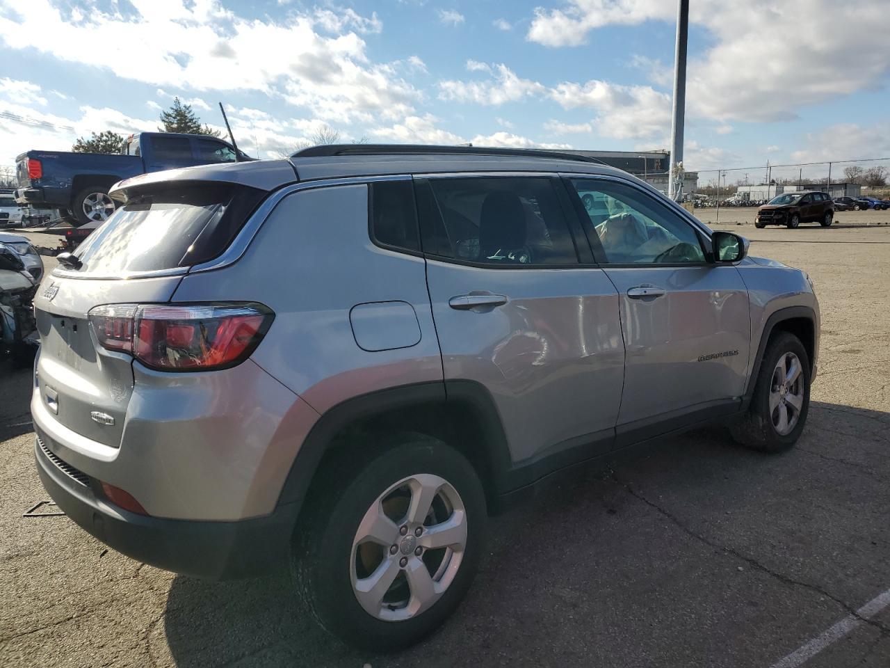 2019 JEEP COMPASS LA - Image 3