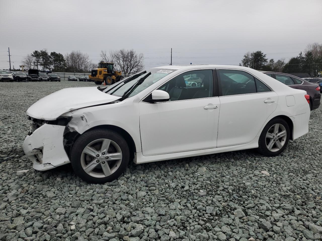 2014 TOYOTA CAMRY L