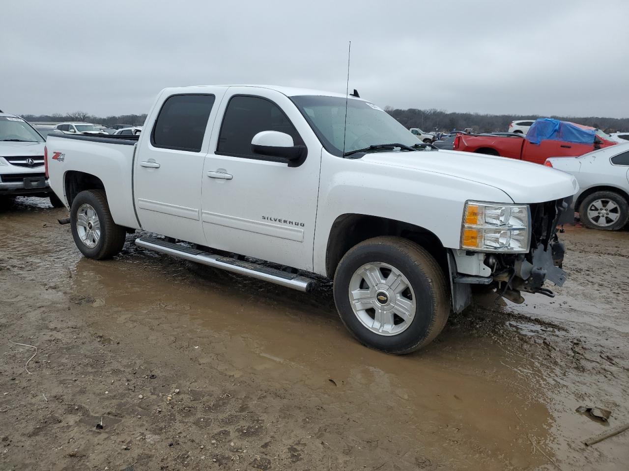 2013 CHEVROLET SILVERADO - Image 4