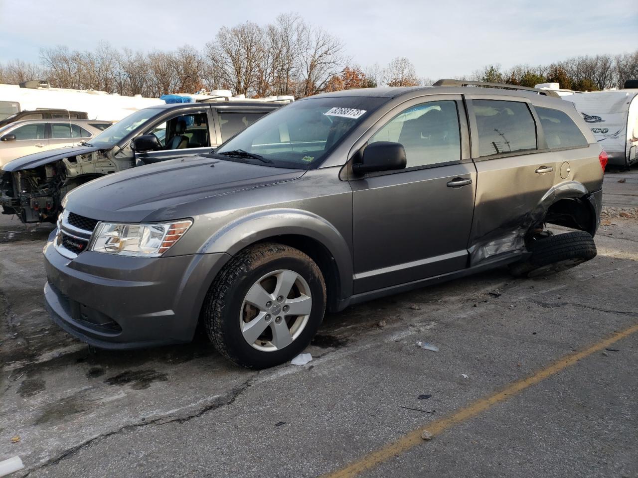 2013 DODGE JOURNEY SE car image