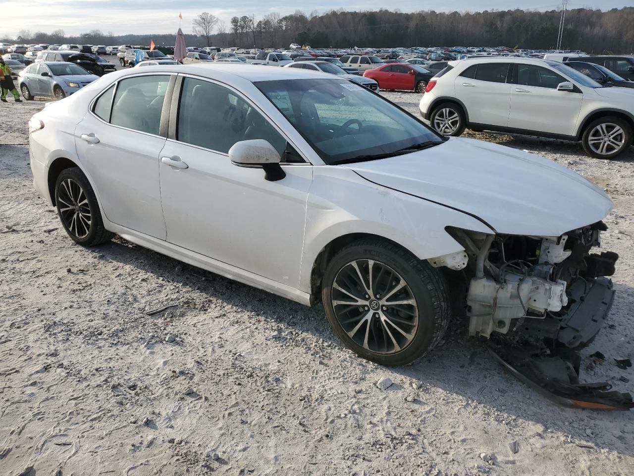 2018 TOYOTA CAMRY L - Фото 4