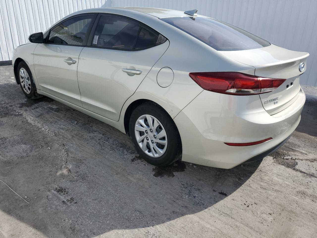 2017 HYUNDAI ELANTRA SE - Фото 2