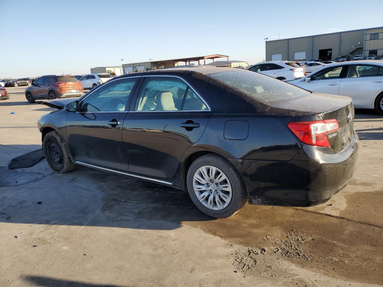 2012 TOYOTA CAMRY BASE - Фото 2