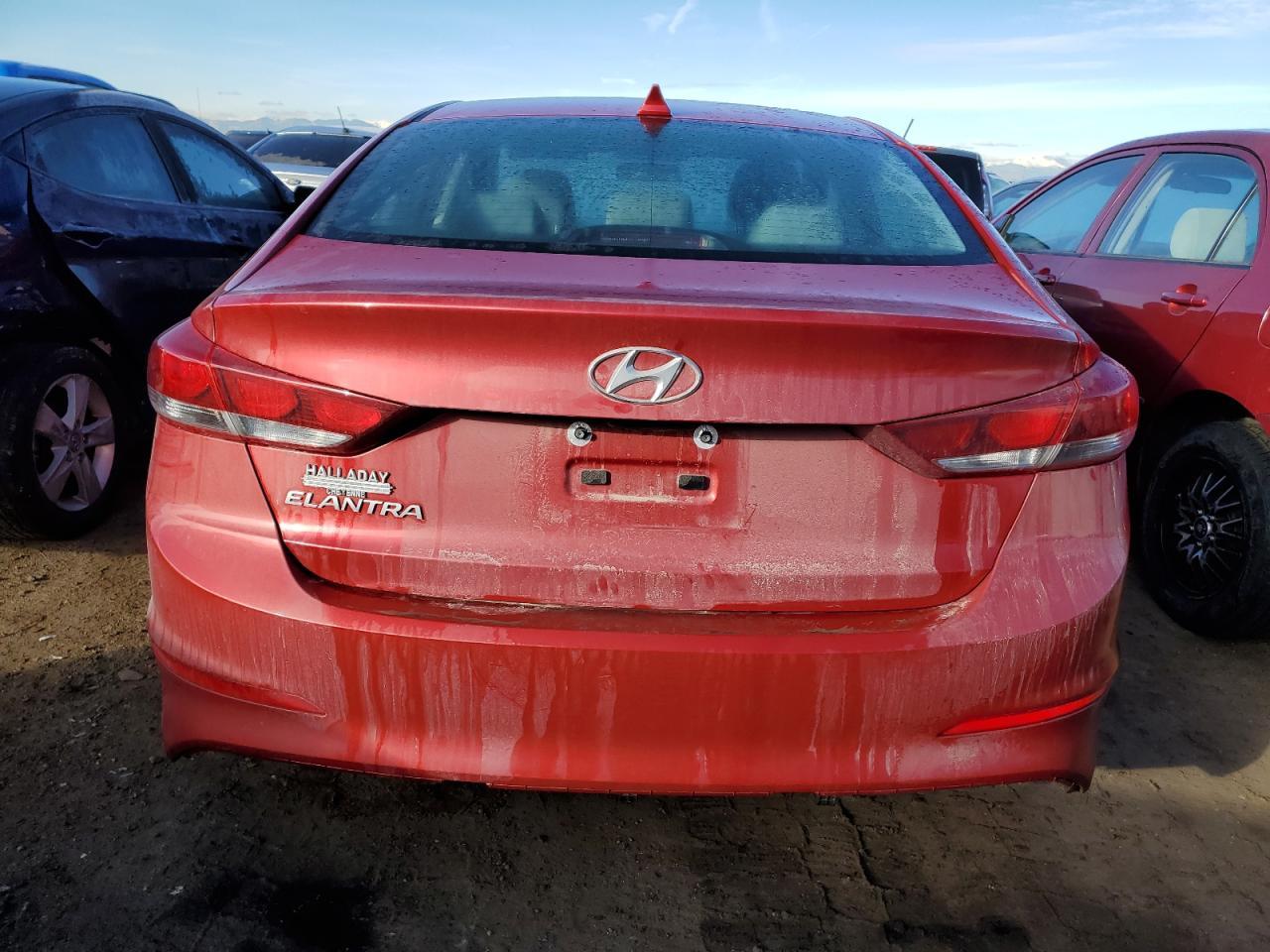 2017 HYUNDAI ELANTRA SE - Фото 6