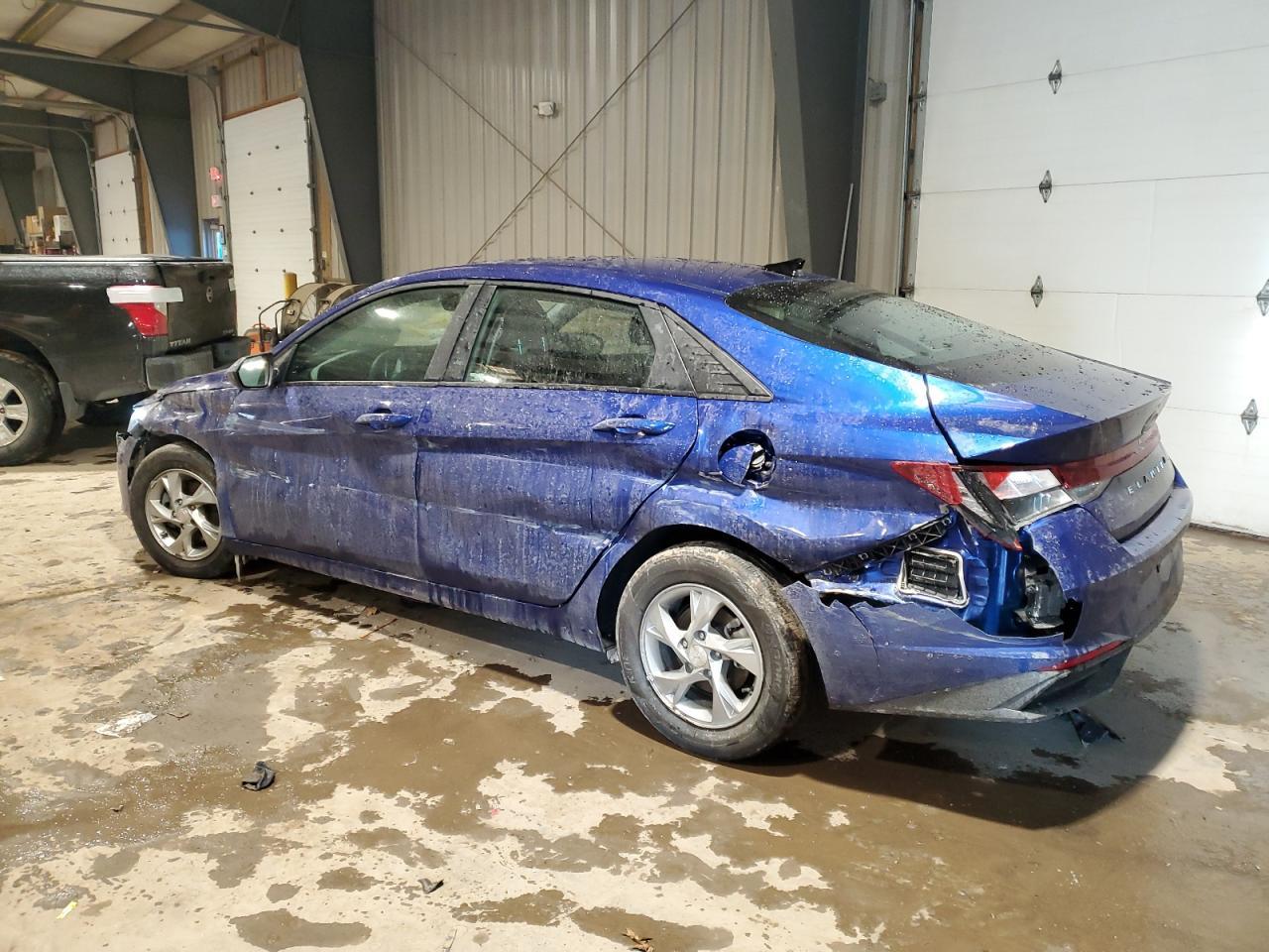 2023 HYUNDAI ELANTRA SE - Image 2