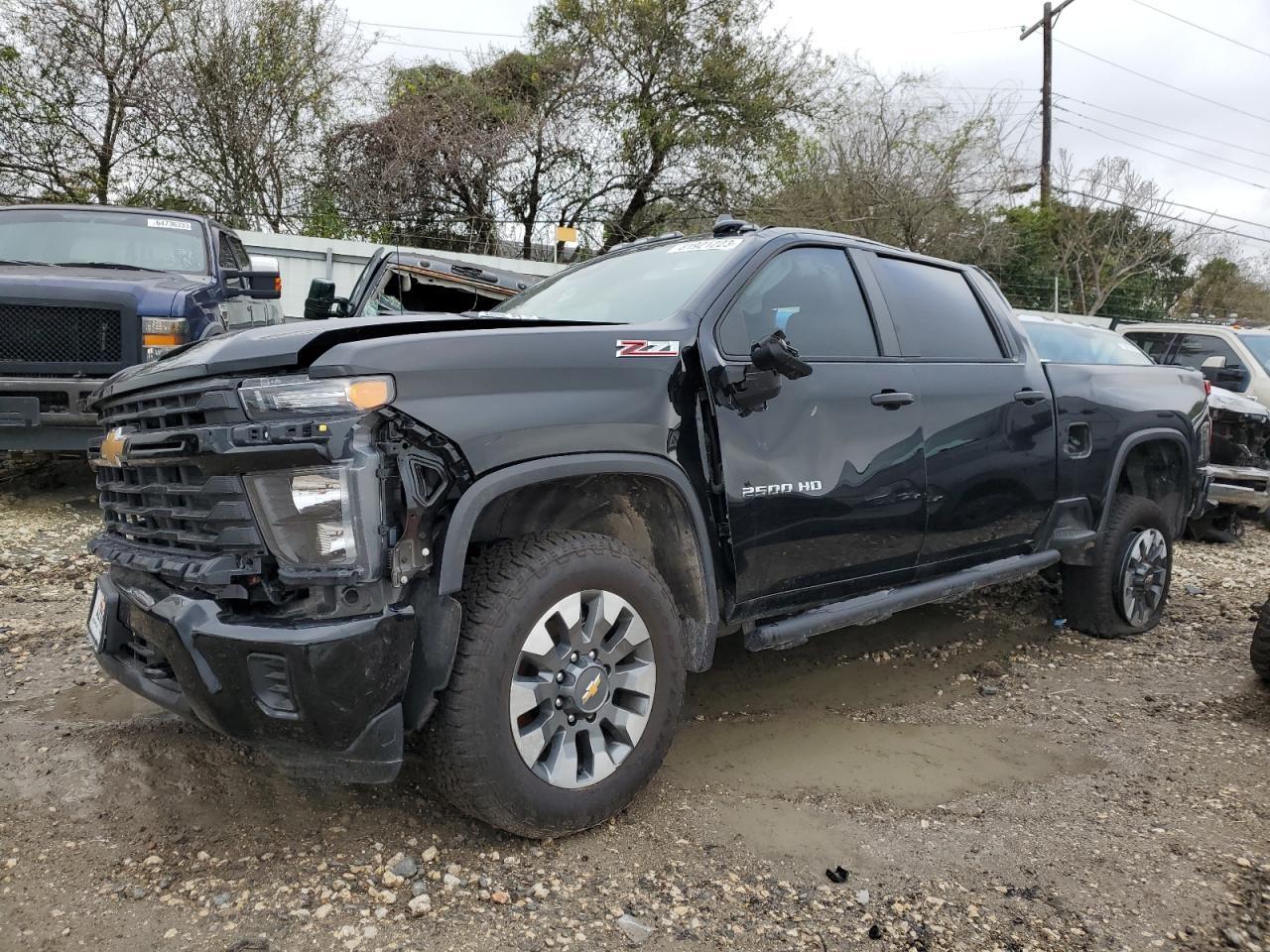 2024 CHEVROLET SILVERADO car image