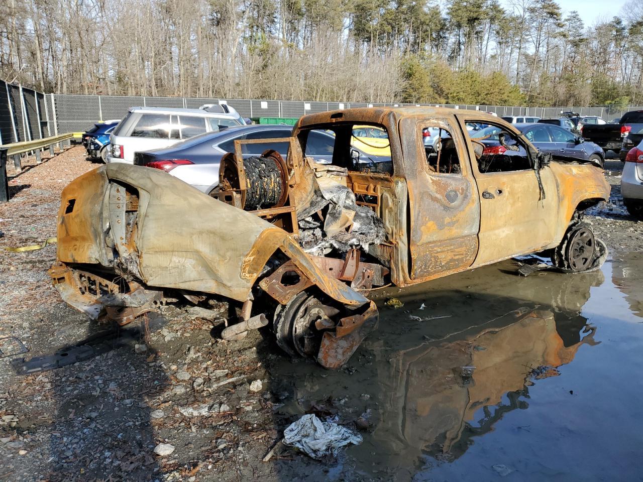 2020 TOYOTA TACOMA ACC - Фото 3