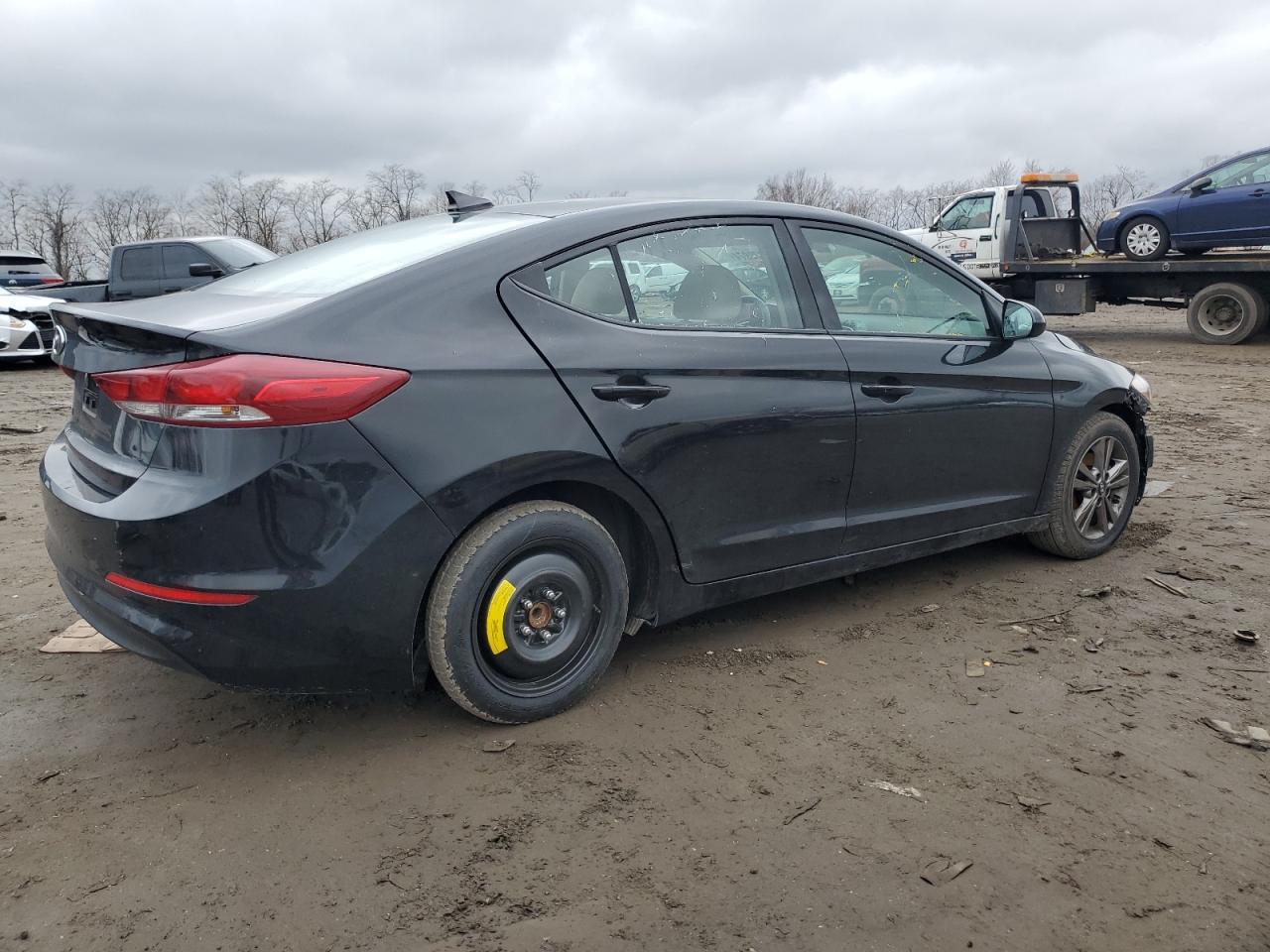 2018 HYUNDAI ELANTRA SE - Image 3