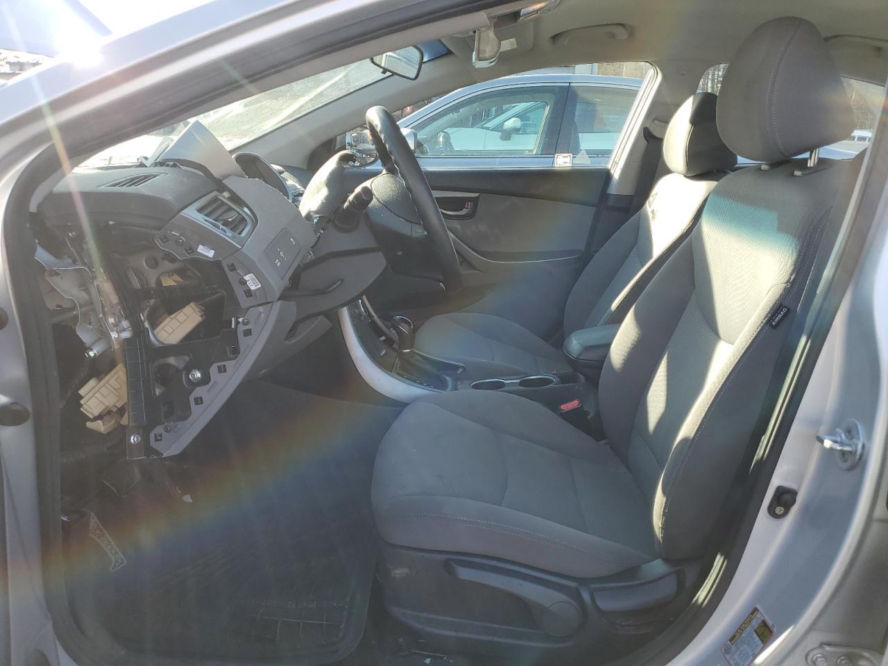 2014 HYUNDAI ELANTRA SE - Фото 7