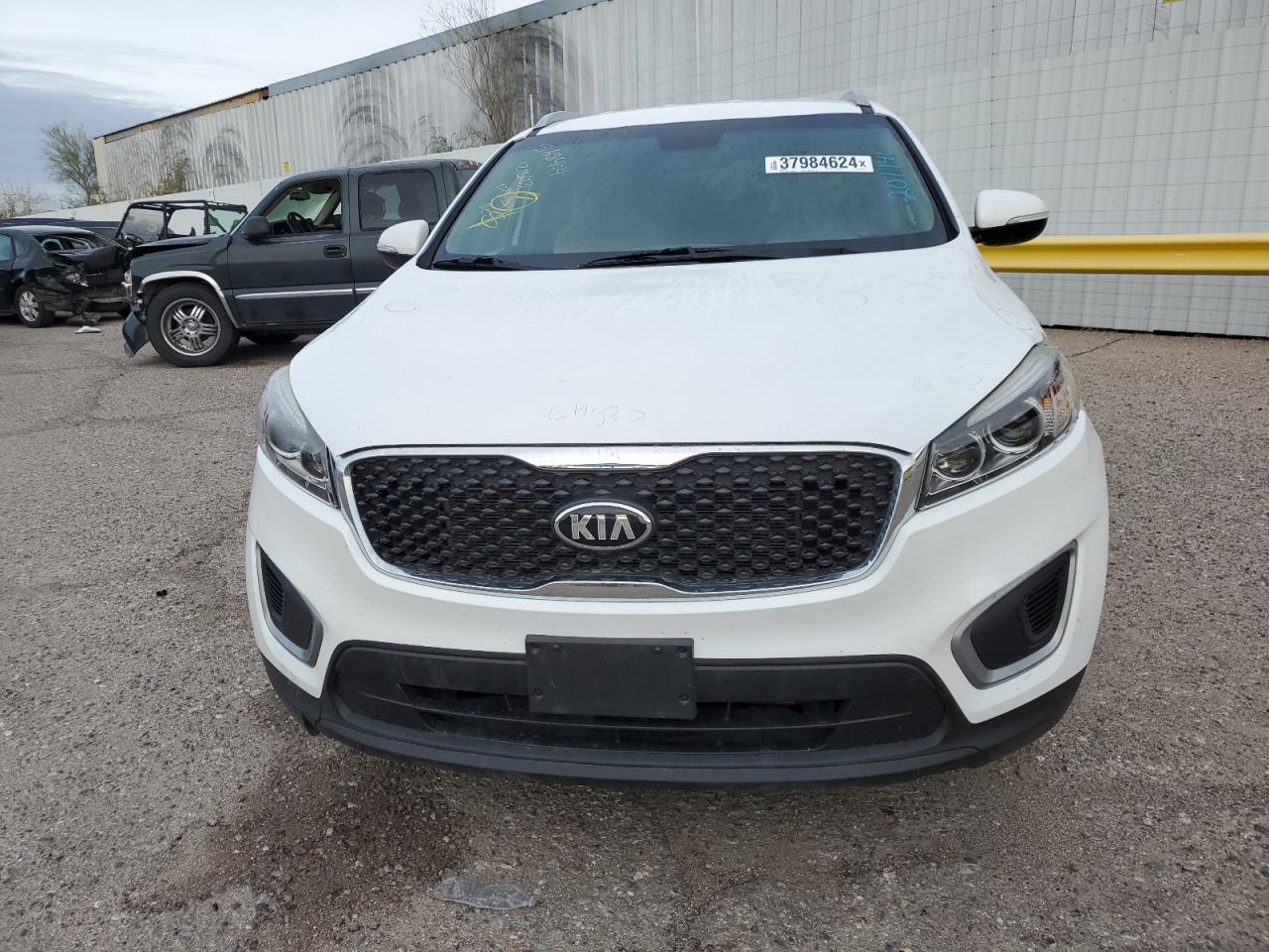 2017 KIA SORENTO LX - Фото 5