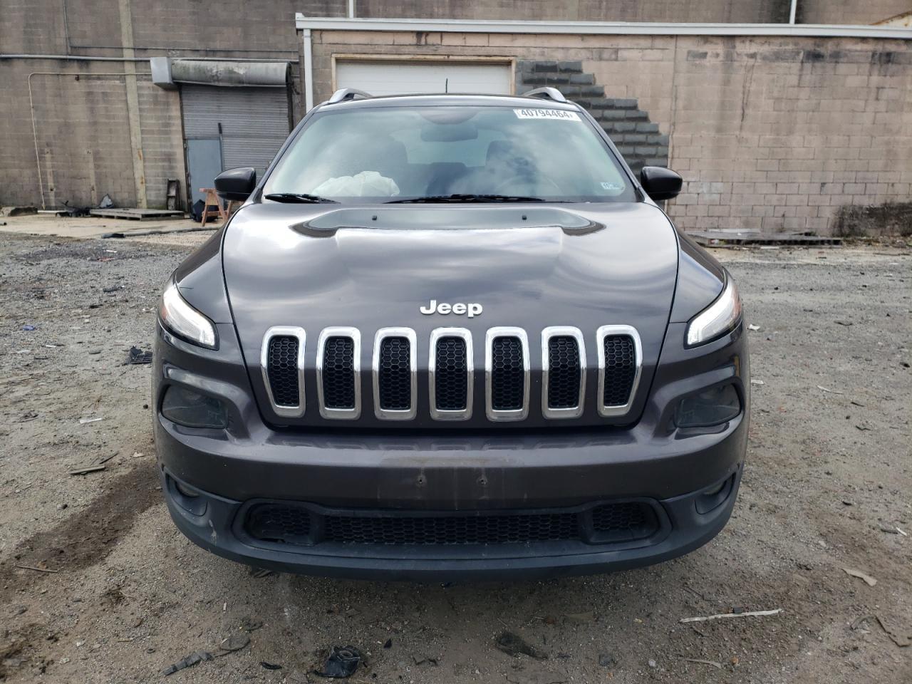 2017 JEEP CHEROKEE L - Image 5