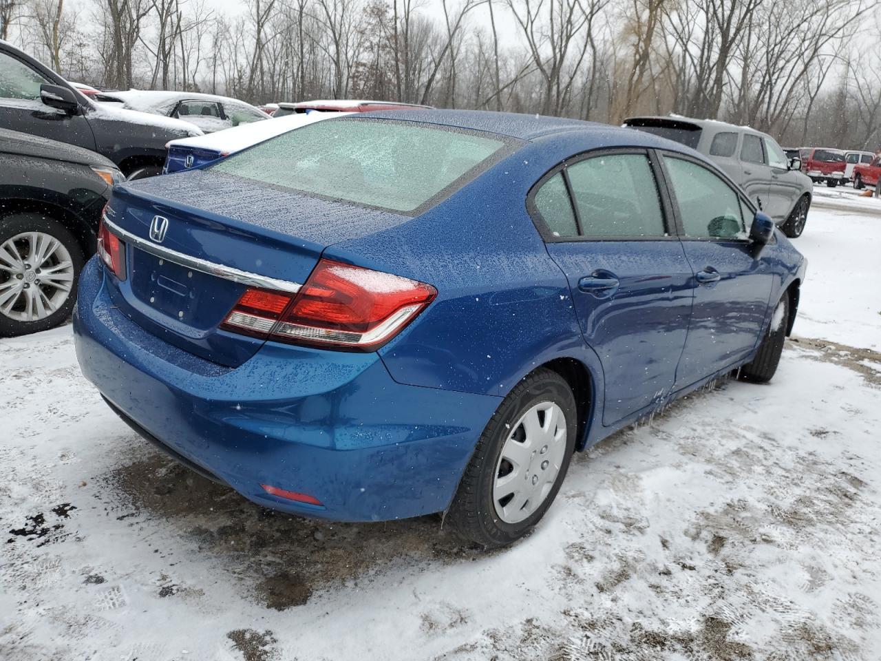 2015 HONDA CIVIC LX - Фото 3