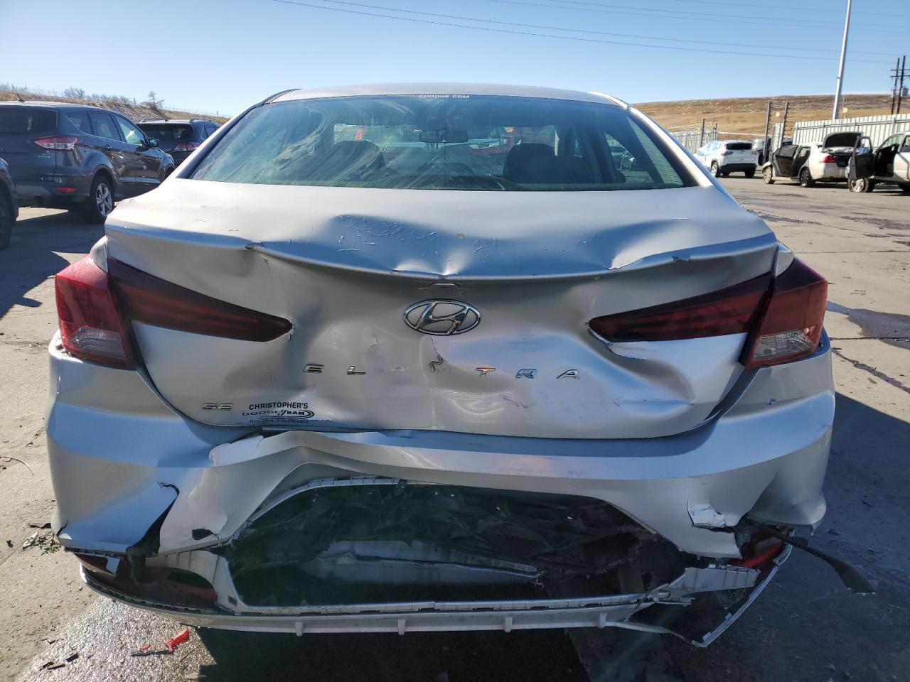 2019 HYUNDAI ELANTRA SE - Image 6