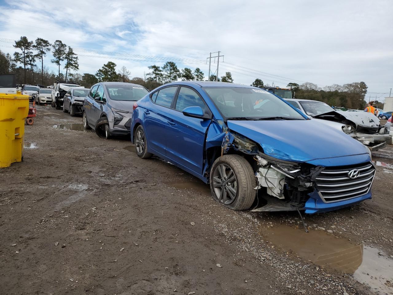 2018 HYUNDAI ELANTRA SE - Image 4