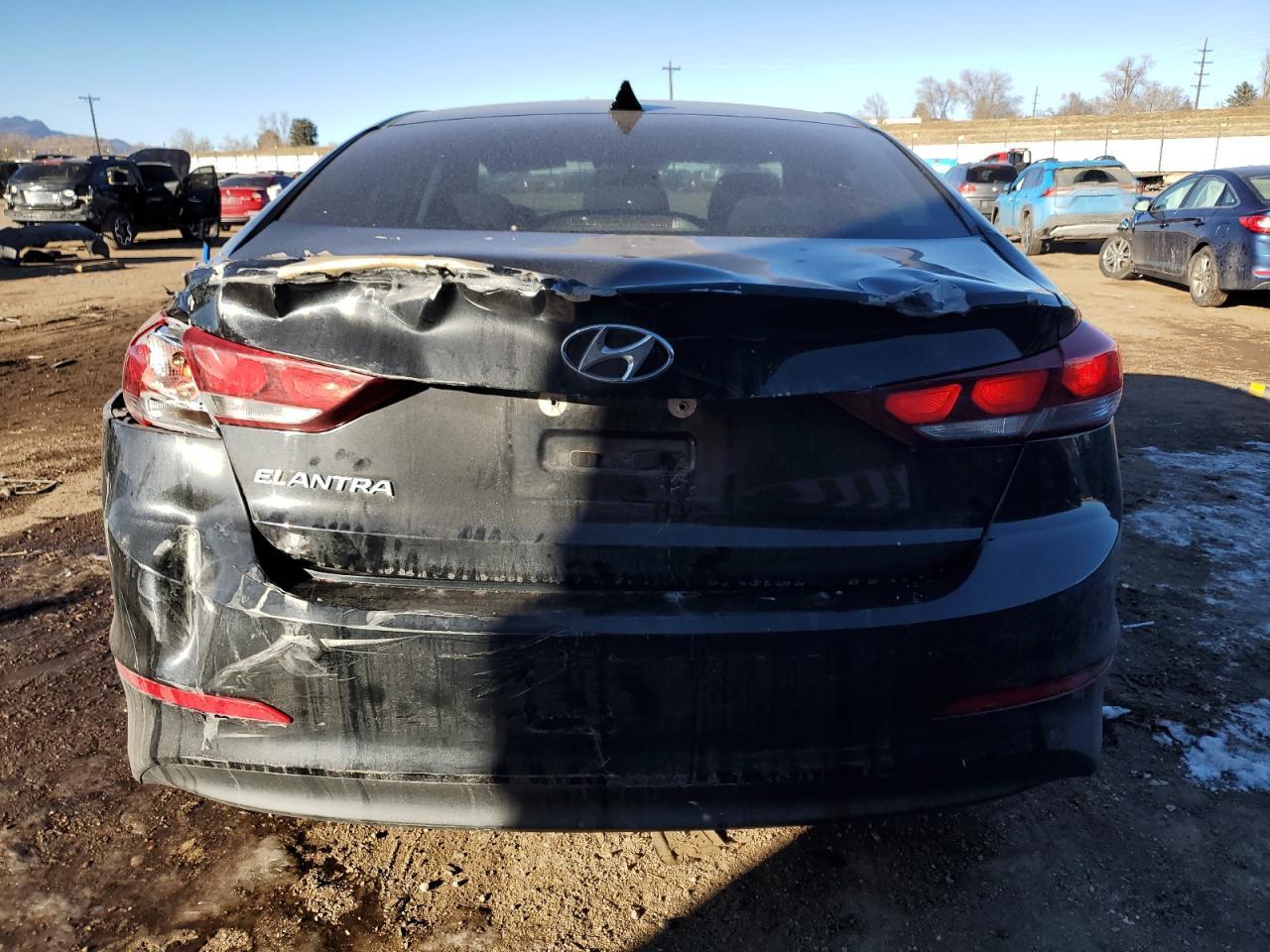 2018 HYUNDAI ELANTRA SE - Фото 6