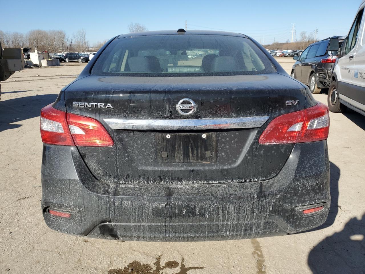 2018 NISSAN SENTRA S - Фото 6