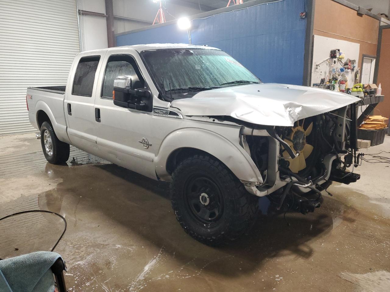 2016 FORD F250 SUPER - Фото 4