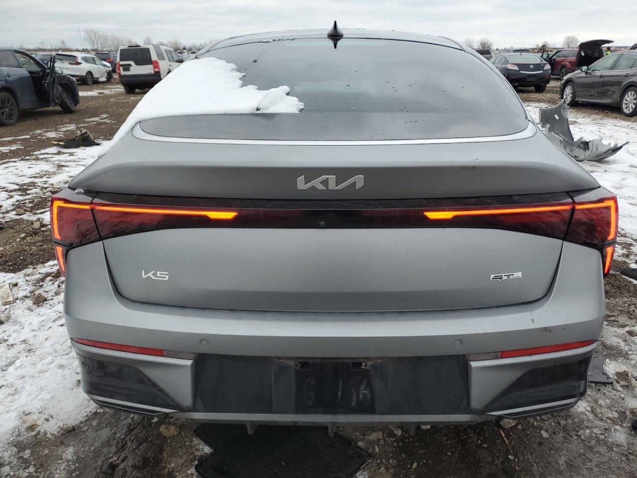 2025 KIA K5 GT LINE - Image 6