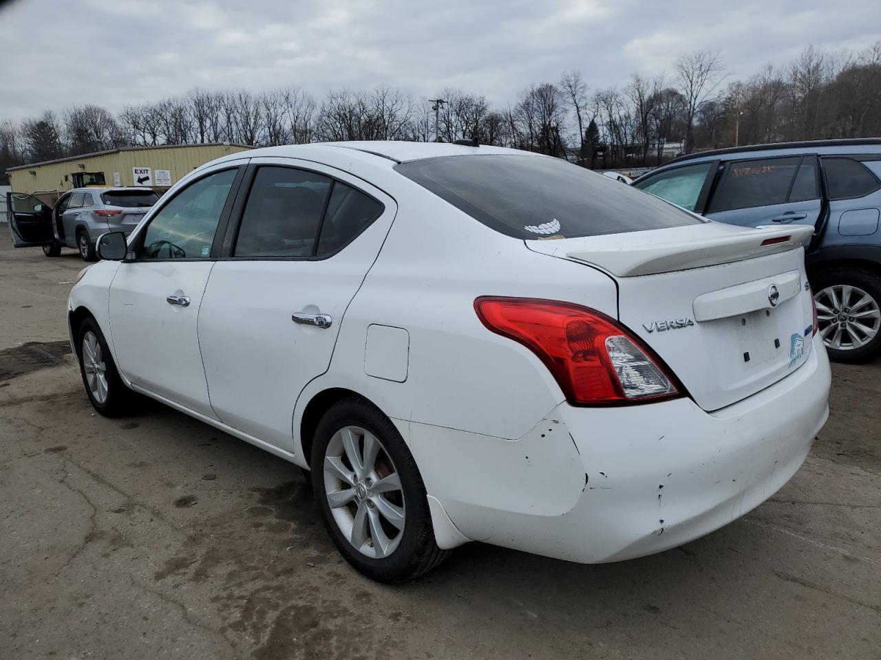 2014 NISSAN VERSA S - Image 2